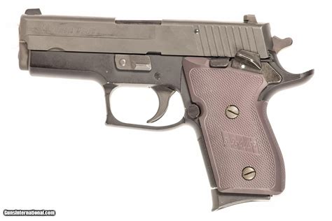 Sig Sauer P220 Compact Gallery 5