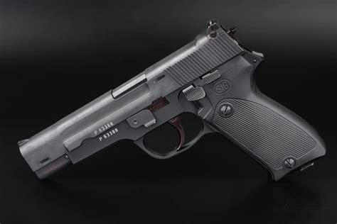 Sig Sauer P220 History