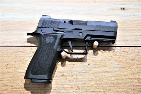 Sig Sauer P320 X Carry pistol