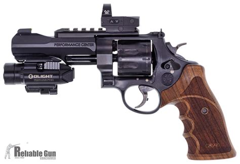 Smith & Wesson 327 TRR8