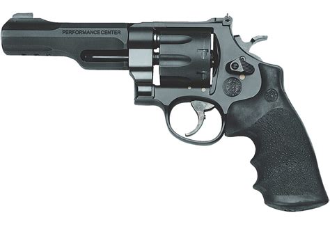 Smith & Wesson 327 TRR8 Review Image