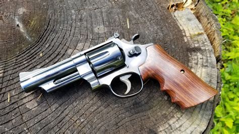 Smith & Wesson 57 Revolver