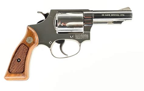 Smith & Wesson Chief Special Image 3