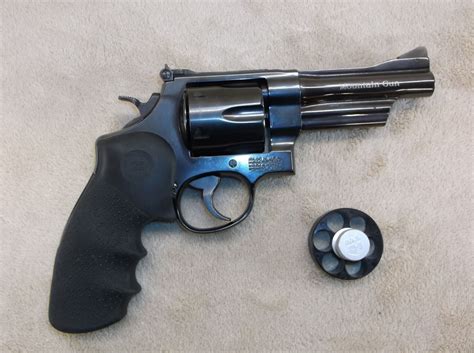 Smith & Wesson Model 57 Image 5