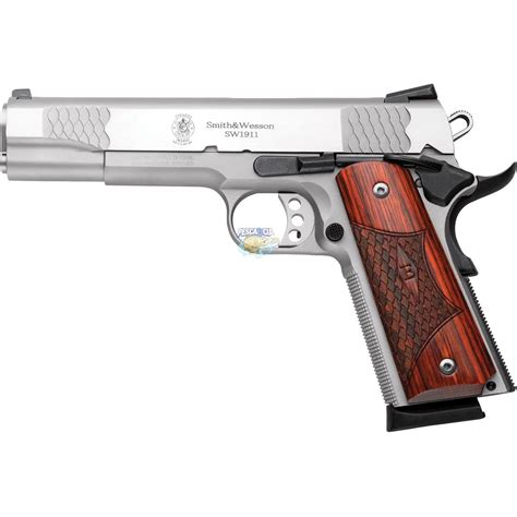 Smith & Wesson SW1911 Image 8