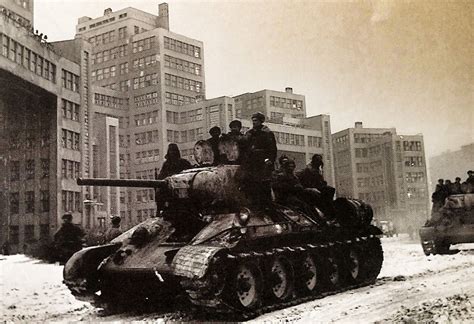 Soviet forces in Kharkov