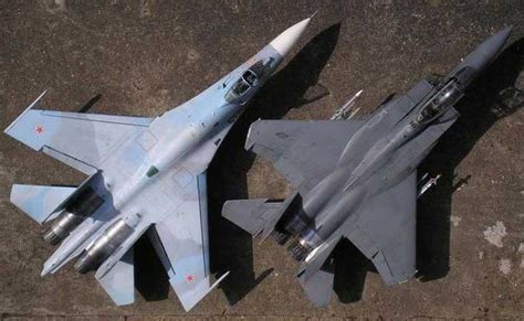 Su-27 and F-15 Comparison