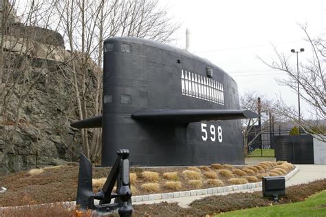 Submarine Sail