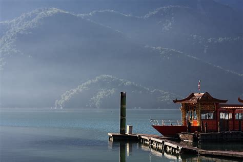 Sun Moon Lake Weather in October