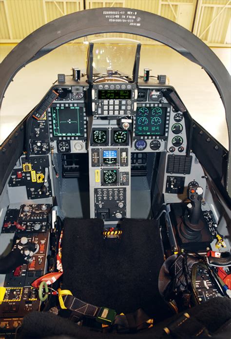 T-50 Golden Eagle ergonomic cockpit design