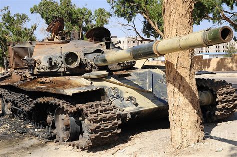 T-72 tank destroyed in Luhansk