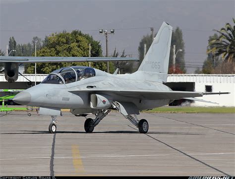 TA-50 Golden Eagle cockpit