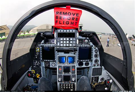 TA-50 Golden Eagle Cockpit