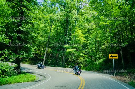 Tail of the Dragon Scenic Photos