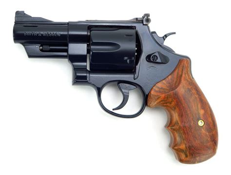 Taurus 44 Magnum Snub Nose Revolver