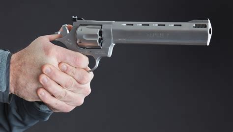 Taurus Raging Bull.44 Magnum Revolver