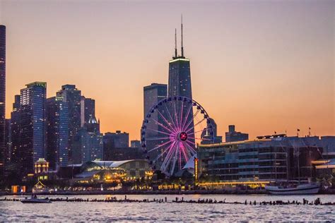 Things to Do Near Navy Pier