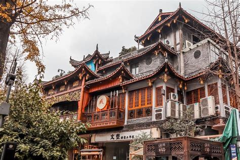 Time and Tradition in Chengdu