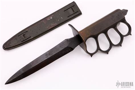 Trench Knife Additional Features