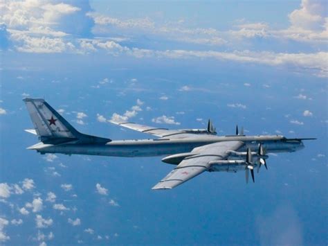 Tu-95 Service