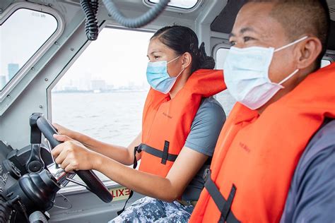 US Coast Guard Boat Operations