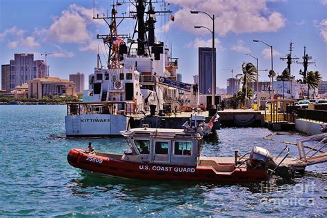 US Coast Guard Station Honolulu