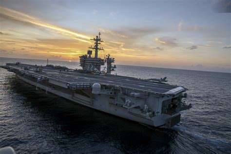 USS Abraham Lincoln, Disaster Relief Photos