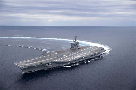 USS Abraham Lincoln, Ship Photos