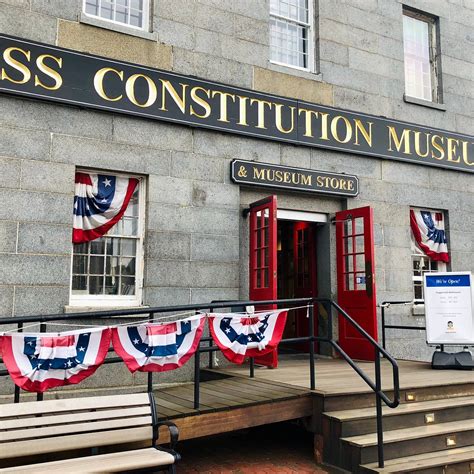 USS Constitution Museum