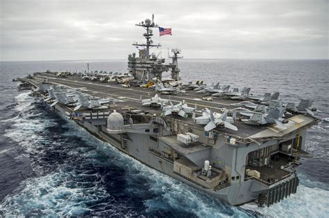 USS George Washington CVN-73 island