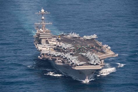 USS John C Stennis Image 6