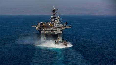 USS Makin Island Well Deck Operations