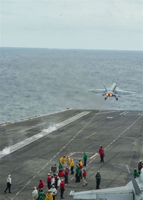 USS Ronald Reagan Conducting Air Defense Operations