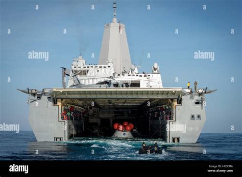 USS San Diego LPD-22 Crew