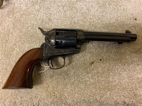 Uberti Cattleman Revolver