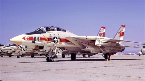 VF-1 Wolfpack F-14 Tomcat