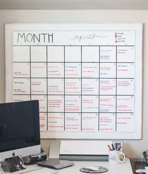 Tips for Using a Weekly Whiteboard Calendar