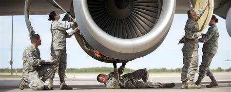 Air Force Aircraft Maintenance Specialist