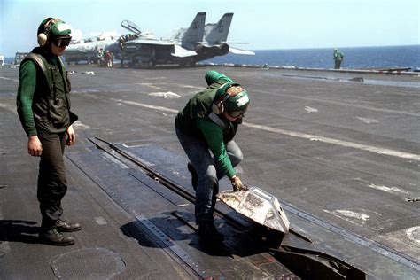 Aircraft Carrier Catapult Technology