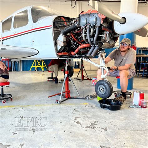 Aircraft Mechanic School