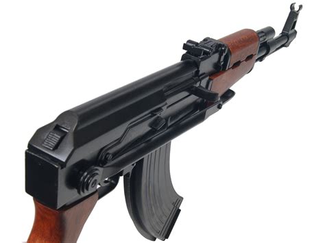 AK-47 assault rifle