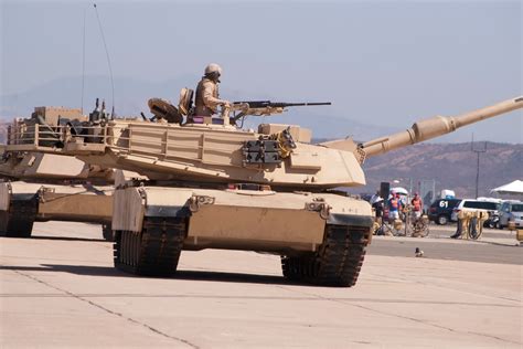 American M1 Abrams Tank