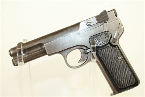 American WWI Pistol and Accessories