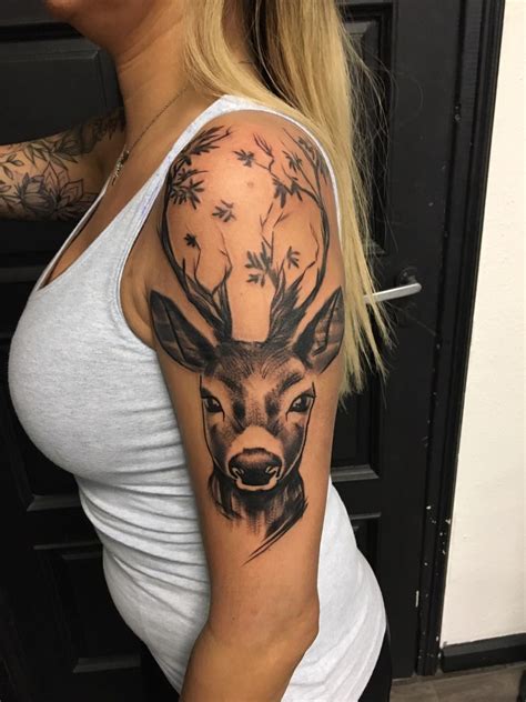 Animal Shoulder Tattoo Ideas