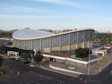 Arizona Veterans Memorial Coliseum Exterior