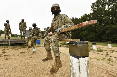 Army Basic Training in Missouri Image 5