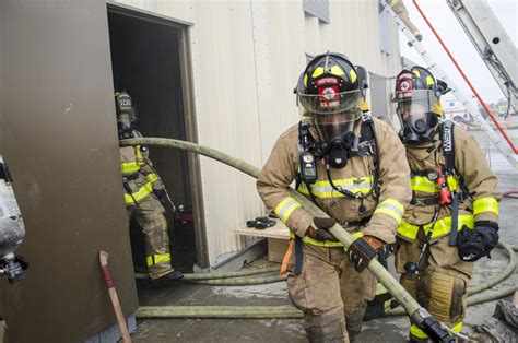 Army Firefighter Training Image 1