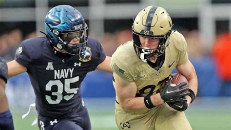 Army Navy game players