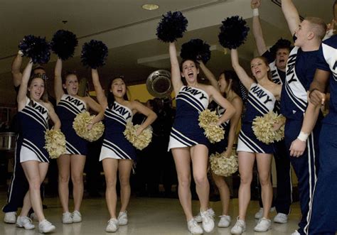 Army-Navy game cheerleaders