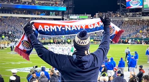 Army-Navy game fans